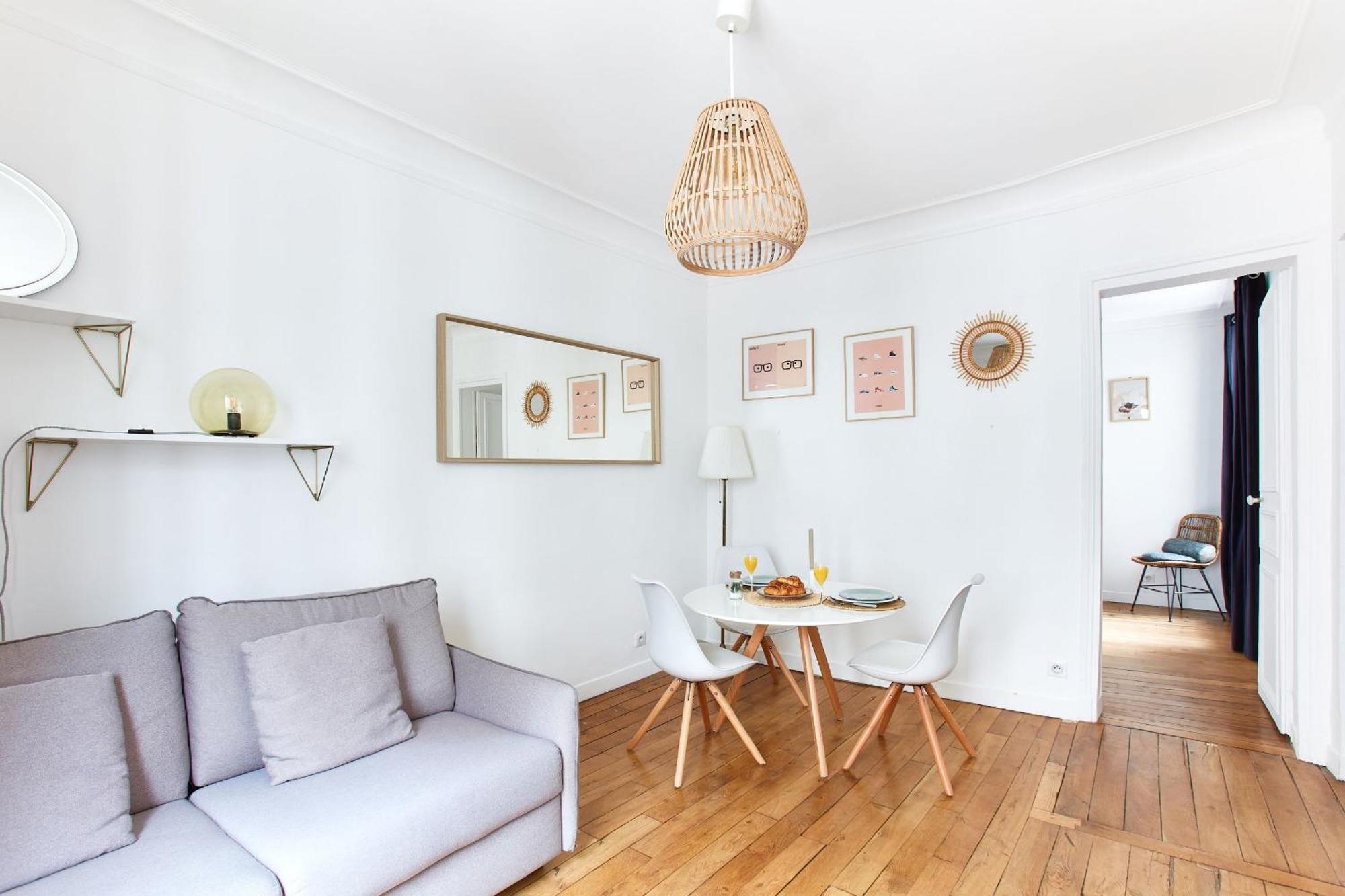 Montmartre & Rue Durantin - 1Br - Cityapartmentstay パリ エクステリア 写真